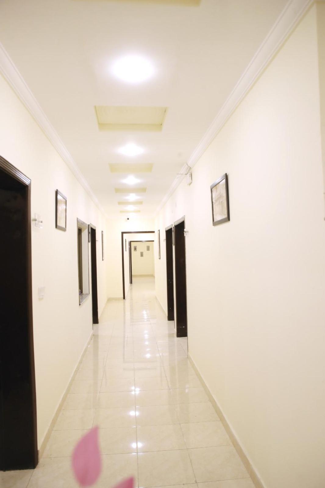 Royal Fort Executive Hotel Gulberg لاهور المظهر الخارجي الصورة